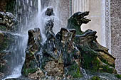 Tivoli, villa d'Este, Fontana dei Draghi. 